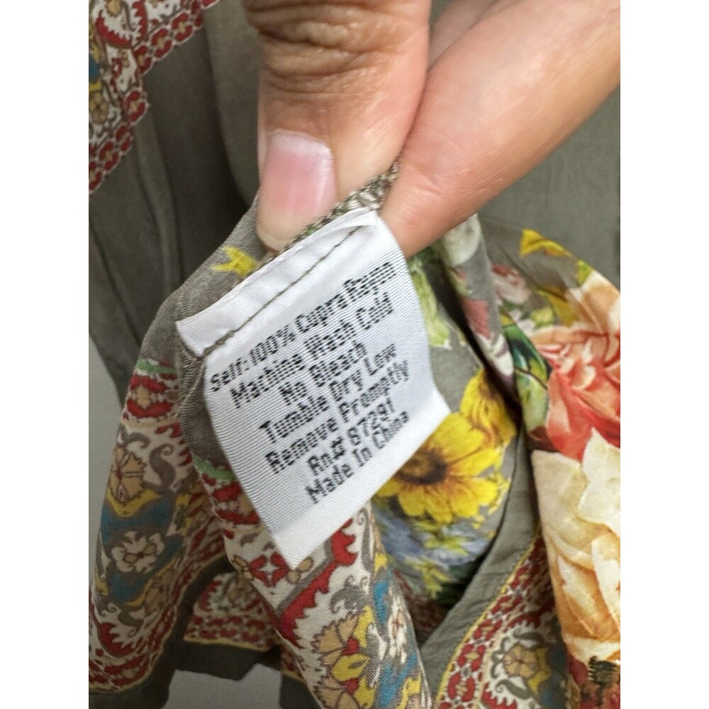 Johnny Was Womens Tunic Top Size XL Rayon 3/4 Sleeve Printed V Neck Long - Picture 6 of 6